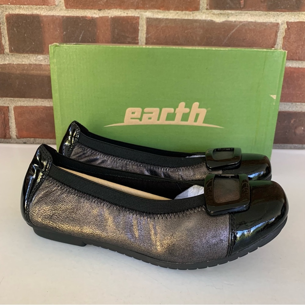 Earth Eclipse pewter Leather Slip On Flats Loafers women’s US 10 M NEW